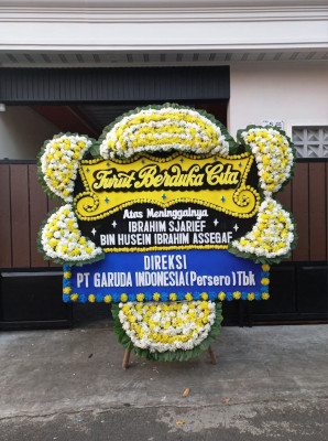 Papan Bunga Duka di Pergetteng Getteng Sengkut